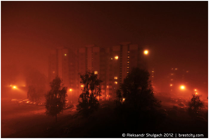 Ночной туман в Бресте