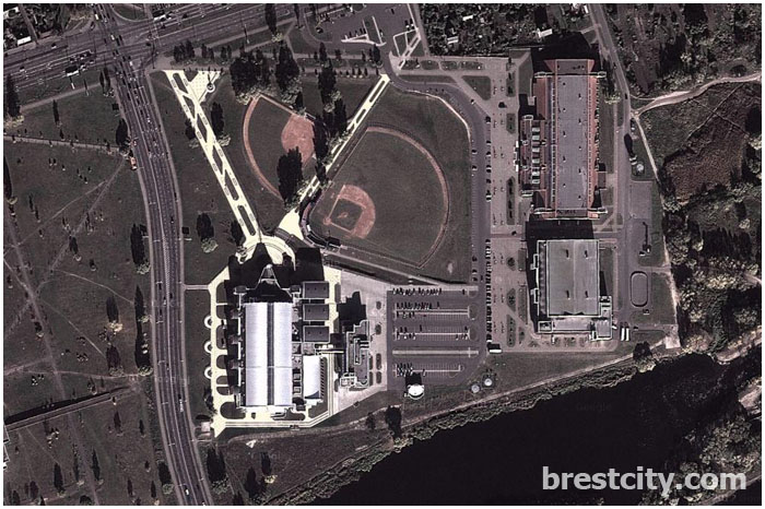 Спутниковая карта Бреста от гугла и яндекса