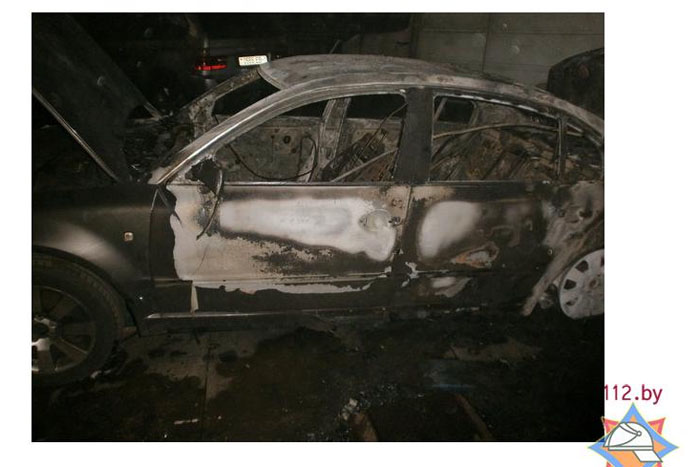 В Бресте горел автосерсив 15 августа 2013