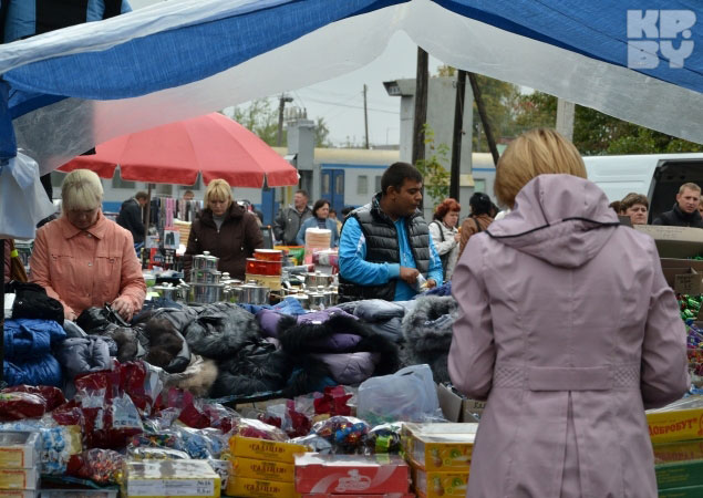 Рынок в Заболотье. Украина