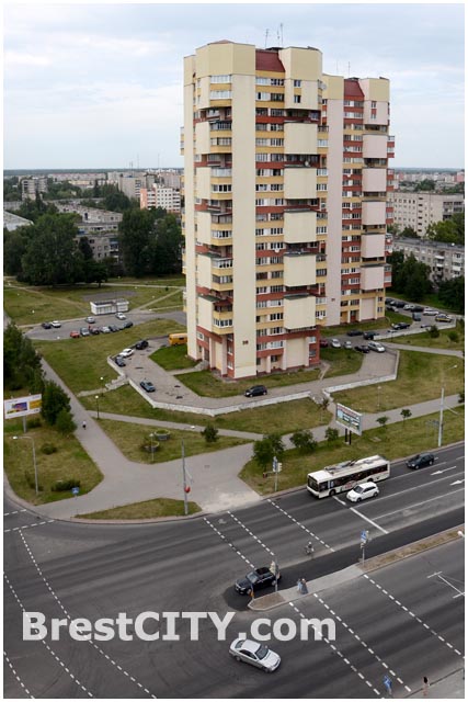 Фотографии Бреста в высоты 14 этажа дома на Советской конституции и улицы Московской