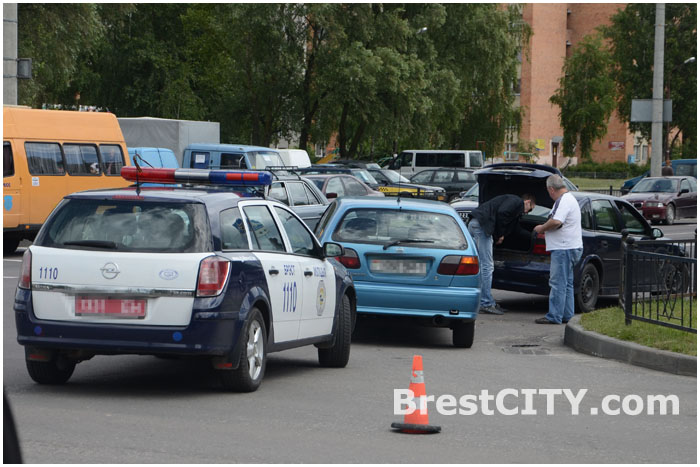Авария 22 июня в Бресте на улице Суворова