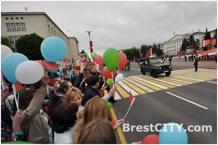 День Государственного флага и герба Республики Беларусь в Бресте