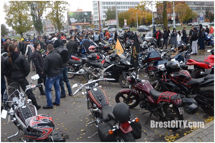 Закрытие мотосезона в Бресте 24 октября 2015. Фото BrestCITY.com