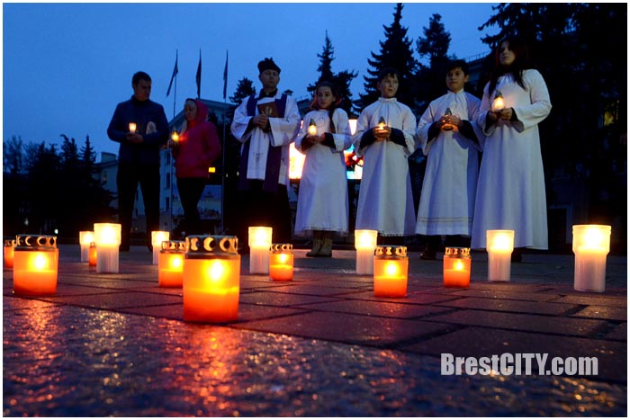День памяти жертв ДТП в Бресте 15 ноября 2015. Фото BrestCITY.com