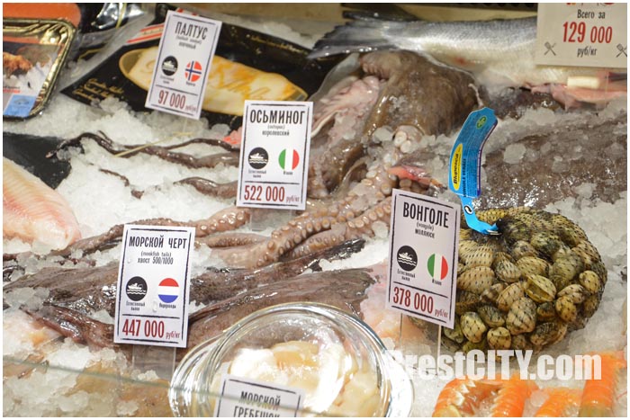 Магазин морепродуктов и рыбы Джон Дори в Бресте. Фото BrestCITY.com