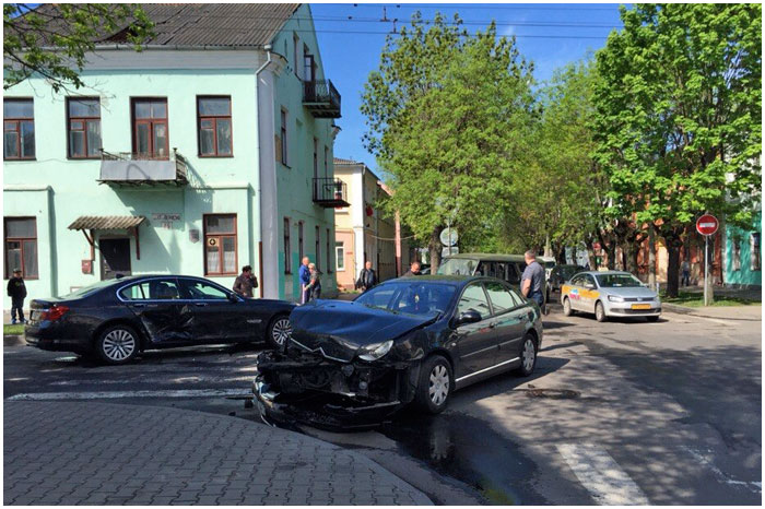 Авария в Бресте 7 мая на Дзержинского - 17 сентября