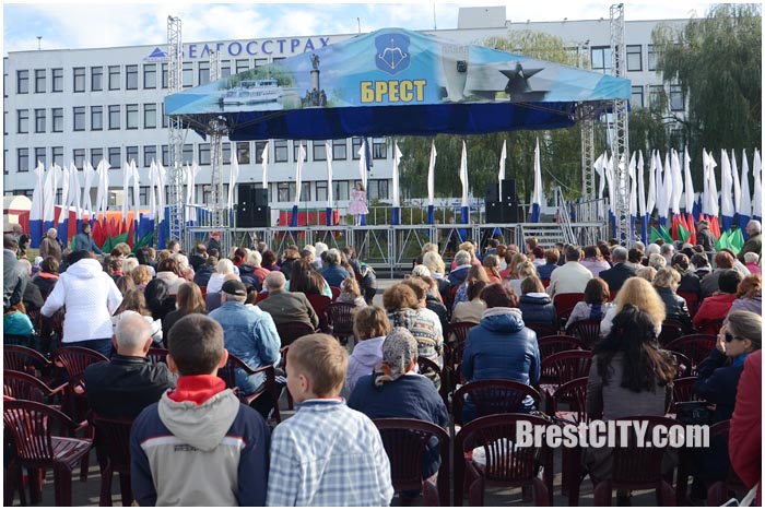 Праздник Московского района в Бресте 3 октября 2015 года. Фото BrestCITY.com