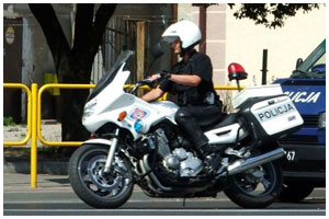 Польский полицейский на мотоцикле