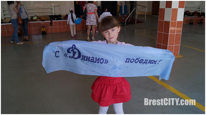 Брестских школьников приняли в Юный динамовец