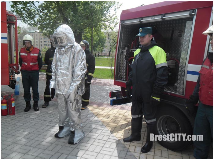 Урок безопасности в Брестской санаторной школе интернат (фото)