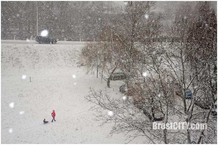 Снегопад в Бресте 14 декабря 2016. Фото BrestCITY.com