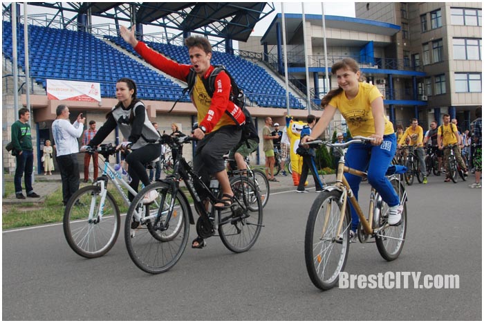 Велозаезд на Гребном 17 июля 2016. Фото BrestCITY.com