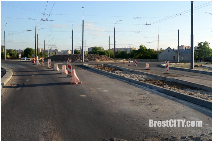 Кнопочные светофоры и новые остановки на кольце по ул.Суворова в Бресте