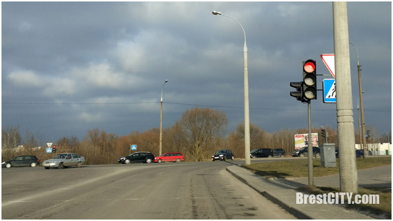Сняли стрелки со светофоров на перекрестке Краснознаменная-Варшавское шоссе