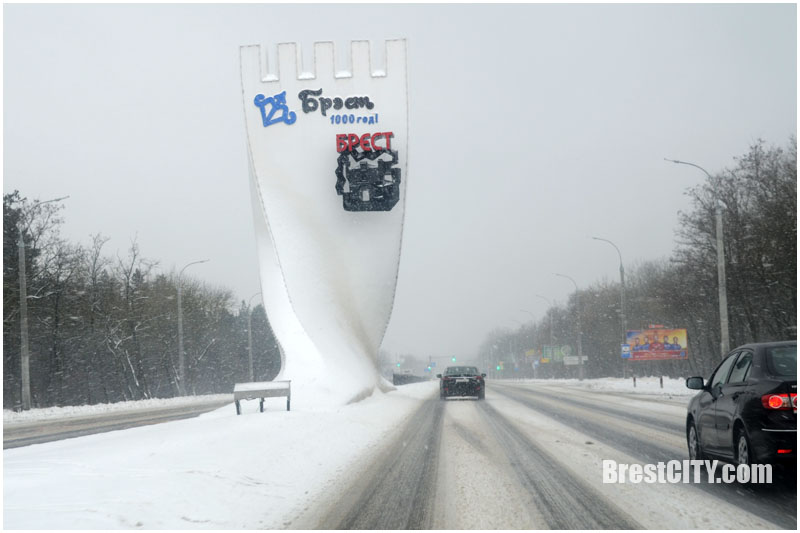 Снег на дорогах Брестчины