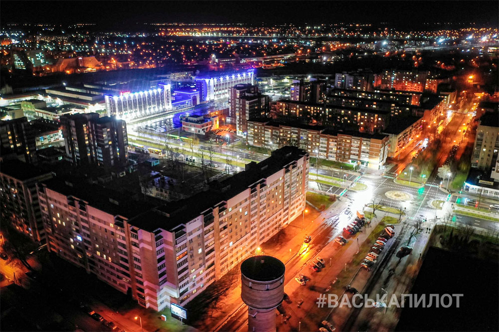 Огни ночного Бреста. Центр города с высоты (фото, видео)