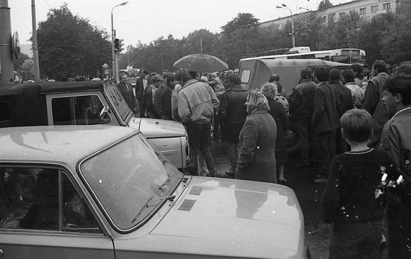 Дежавю: перекрытый перекресток в центре Бреста, конец 80 х