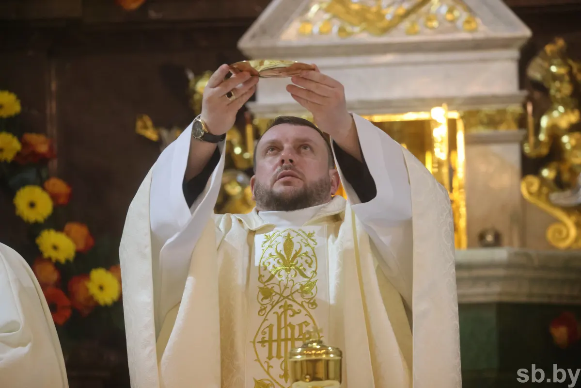 Пасха в 2024 католическая в беларуси какого