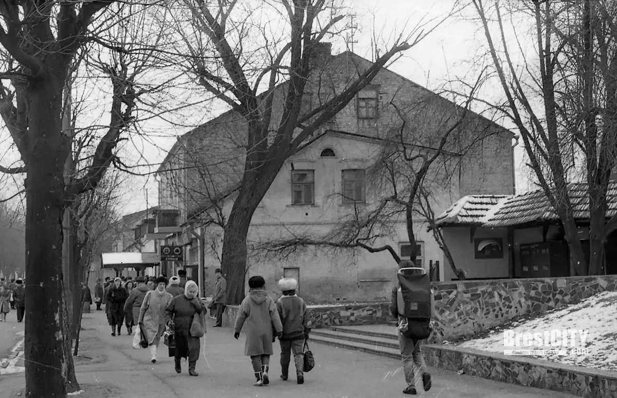 Улица Советская в Бресте, 1990-й год: Смотрим, читаем, ностальгируем…