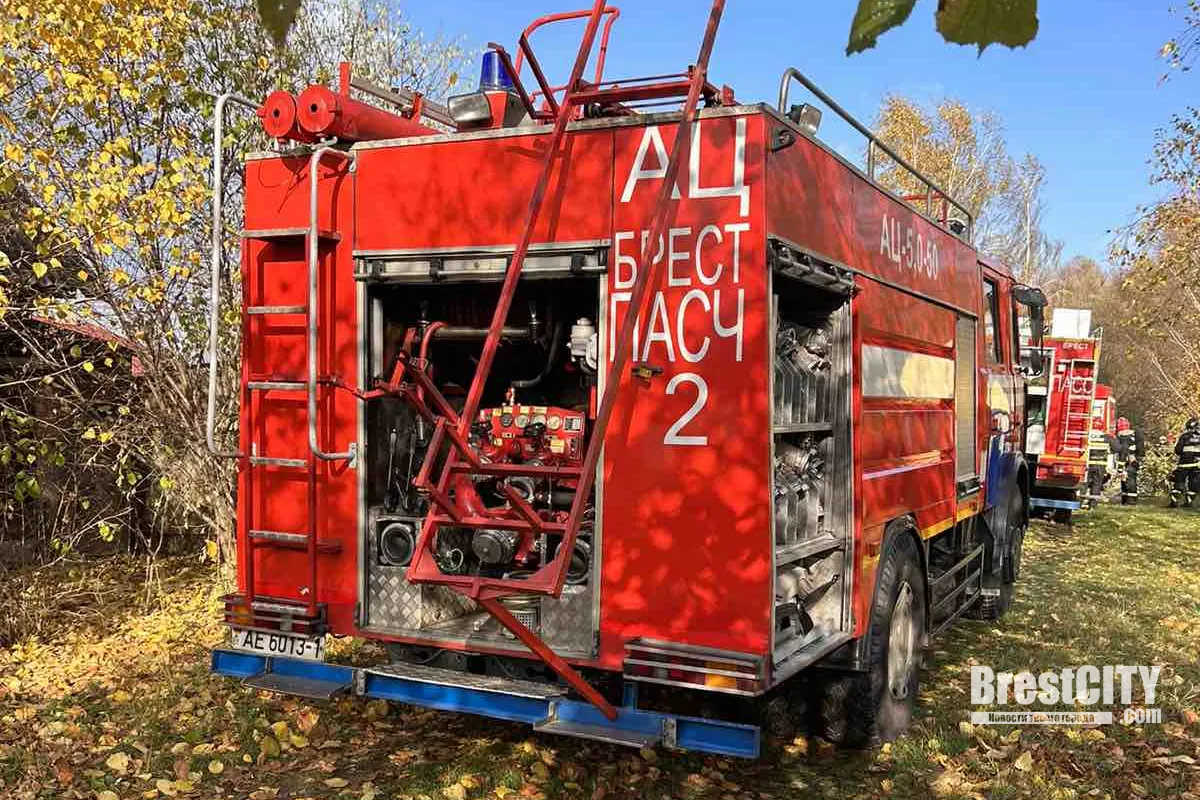 В Чернавчицах (под Брестом) горел жилой дом