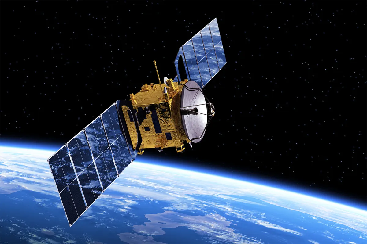 Как называется самый большой космический аппарат. Спутник Intelsat 60e. Космический аппарат «космос-110». Искусственный Спутник. Искусственные спутники земли.