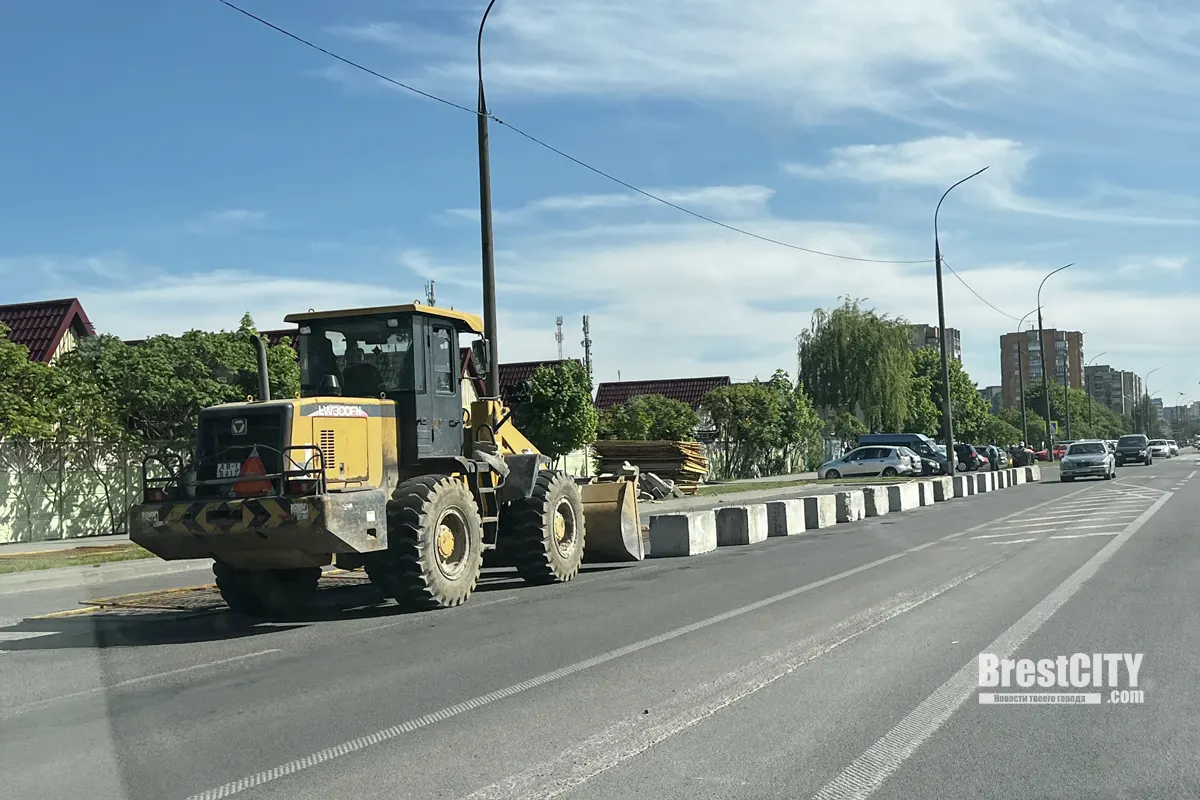 Парковка возле 