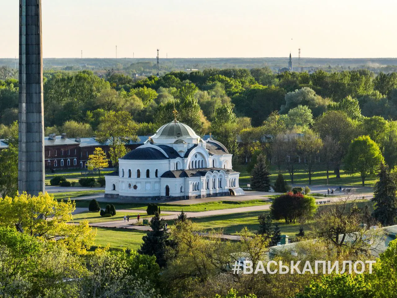 Брестская крепость с высоты накануне 9 мая 2025