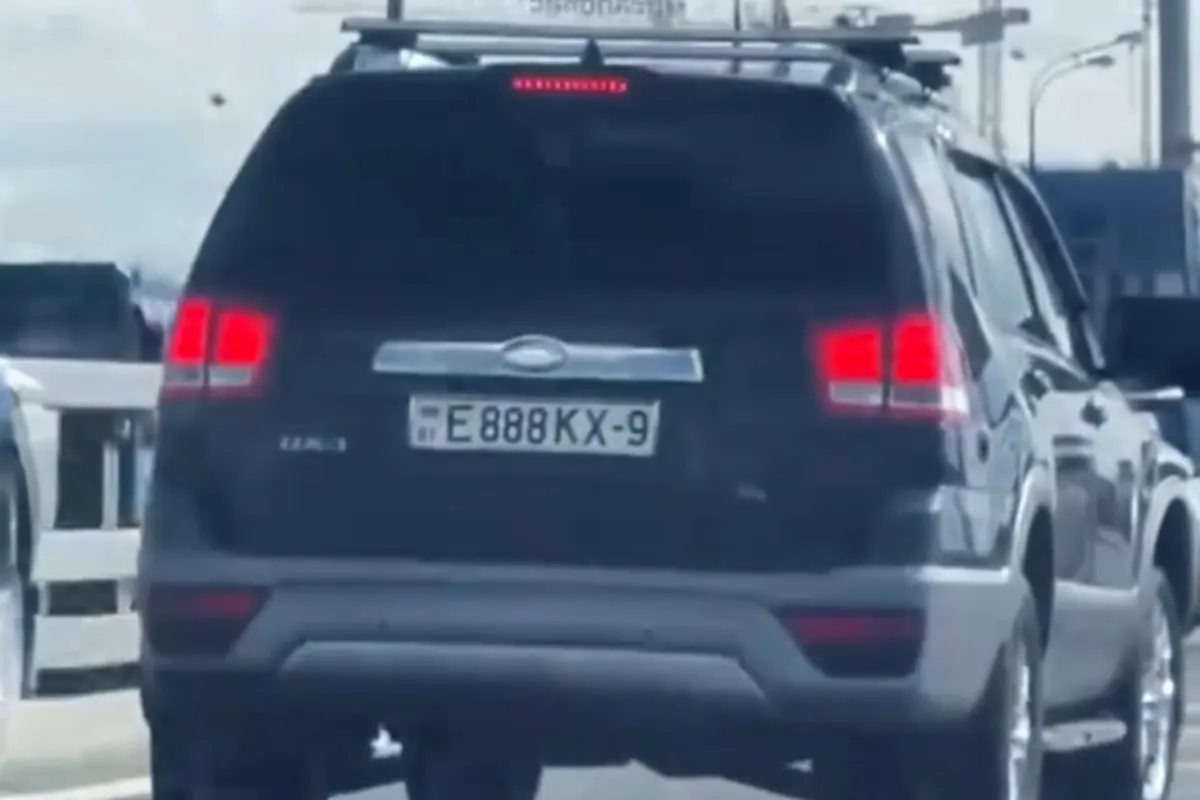 В Москве заметили авто с фейковыми белорусскими номерами. Реакция МВД В Москве заметили авто с фейковыми белорусскими номерами. Реакция МВД