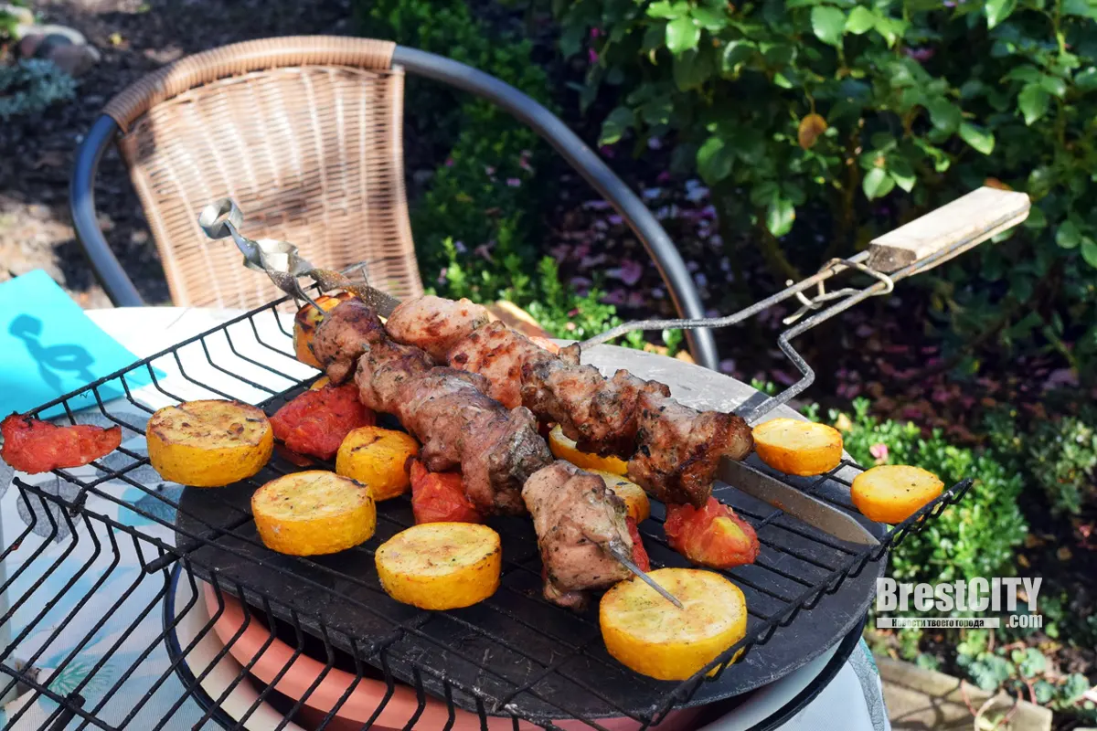 Осень на даче в Дубровке. Зефирантесы, пауки... и шашлычок