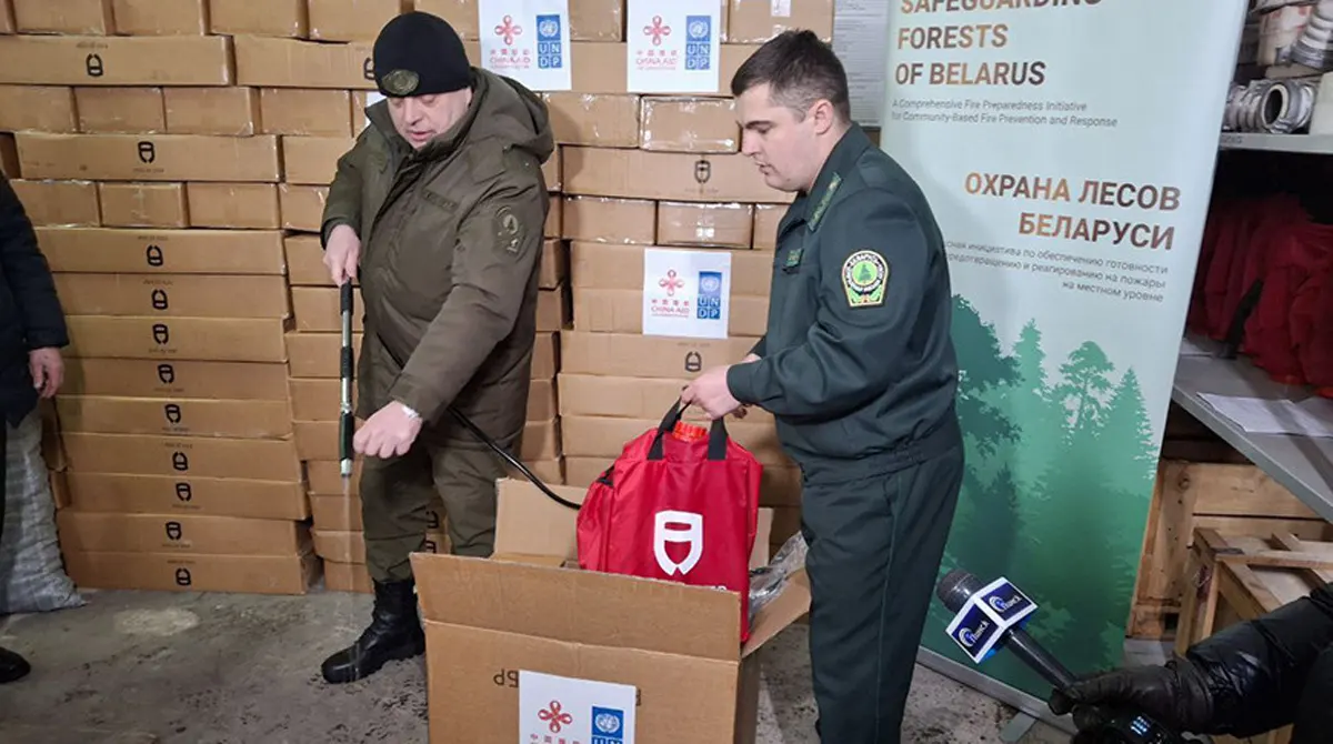 Противопожарное оборудование из Китая получили лесхозы Брестского ГПЛХО