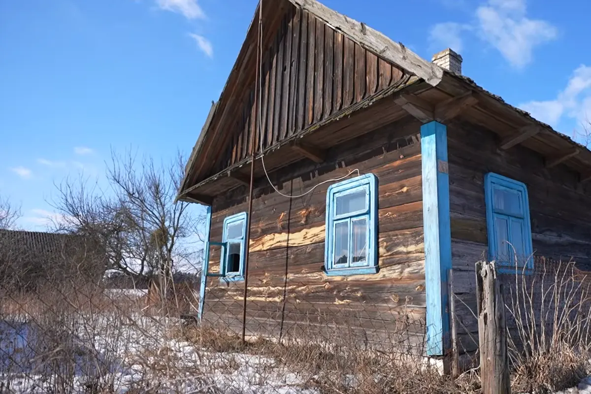 В Беларуси скупают пустующие деревенские хаты – кто спешит и почему
