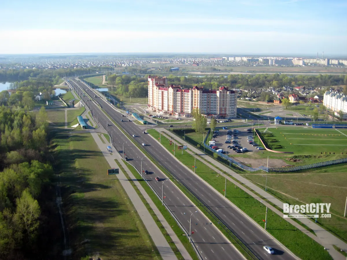 Смотрим с воздушного шара на Брест 2012 года   многое изменилось