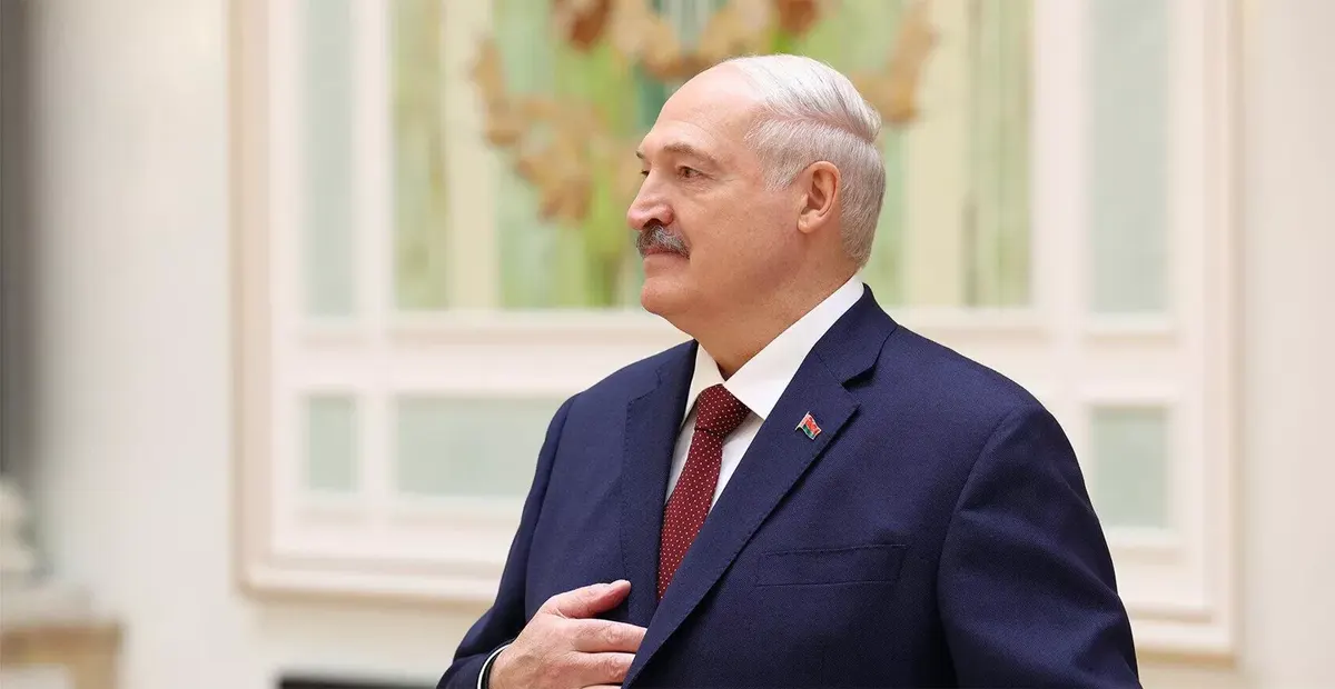 Лукашенко рассказал, что когда то писал стихи