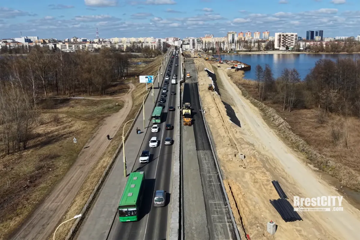 Реконструкция моста через Мухавец в Бресте   смотрим с высоты