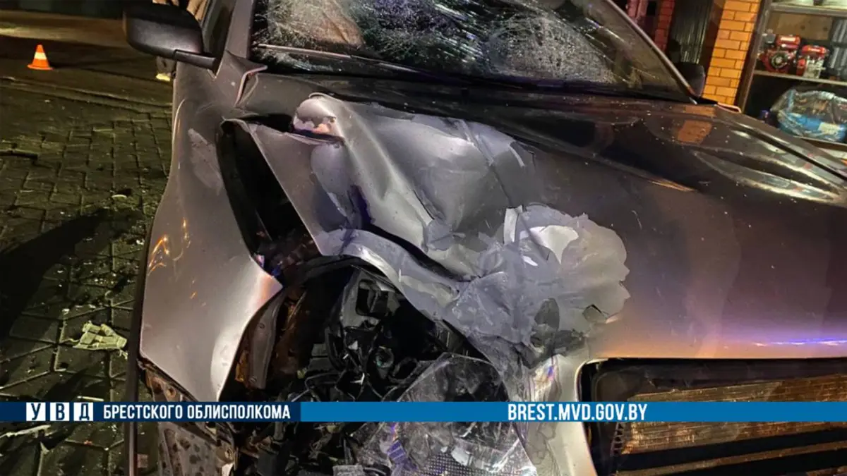 Подростка на мотоцикле сбил водитель Volvo в Столинском районе