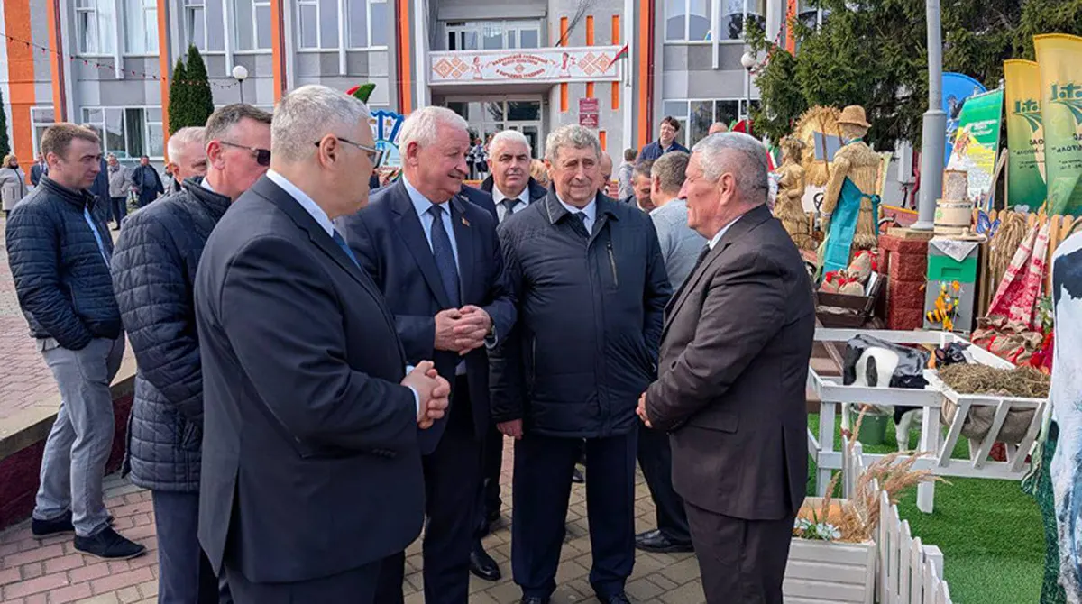 Русый об успехах Брестской области в животноводстве