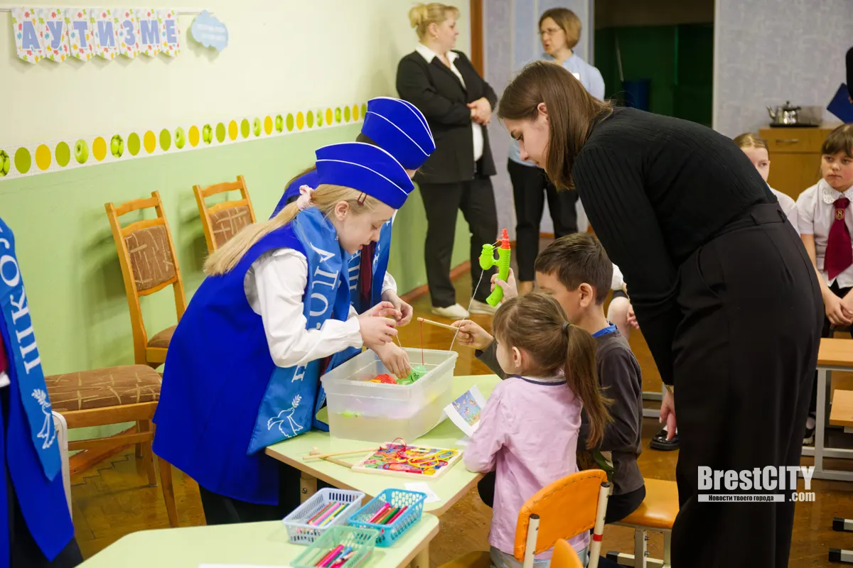 «Зажги синим». Каждый год, 2 апреля, мир становится по особенному ярким