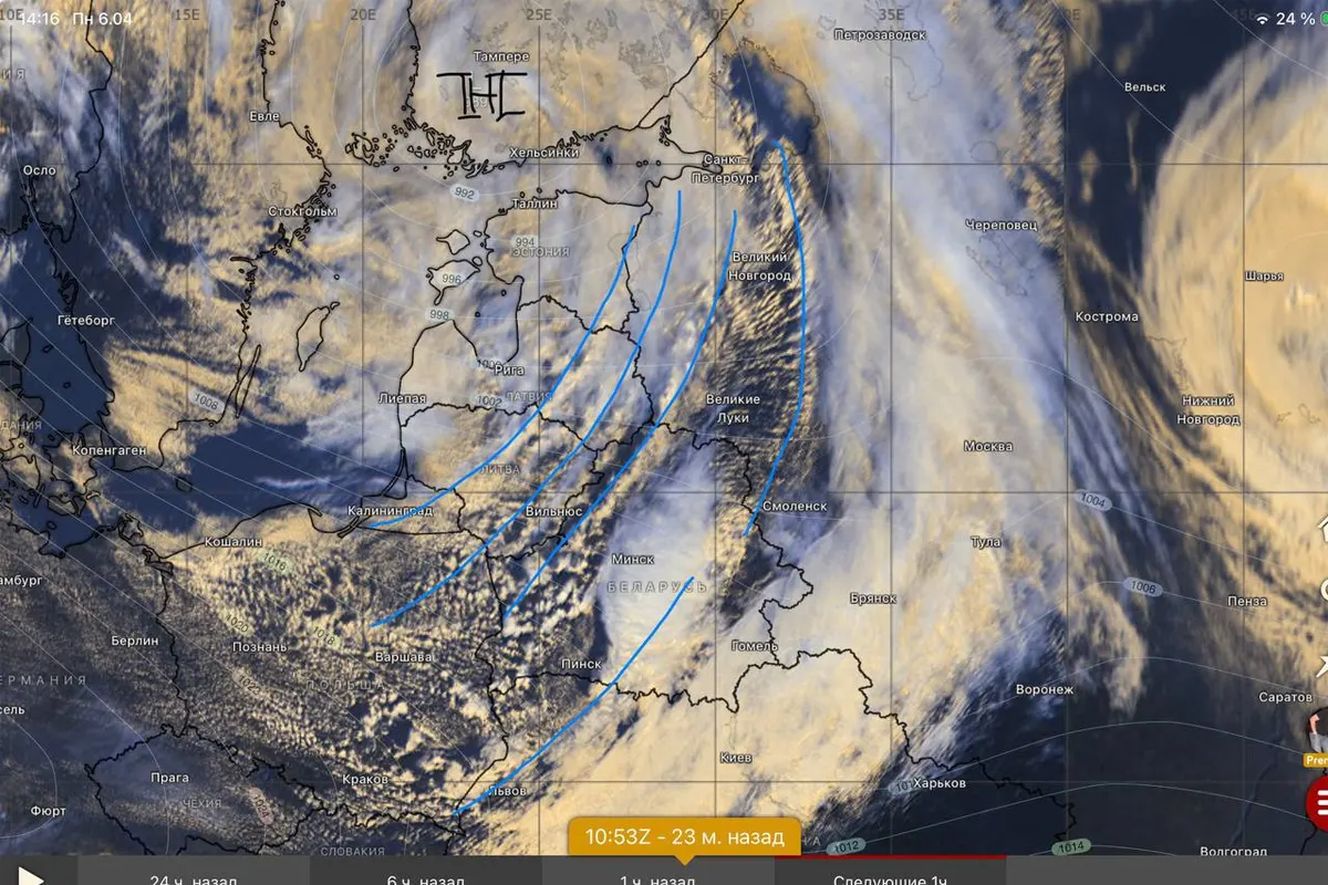 Как выглядит со спутника циклон, который сейчас над Беларусью