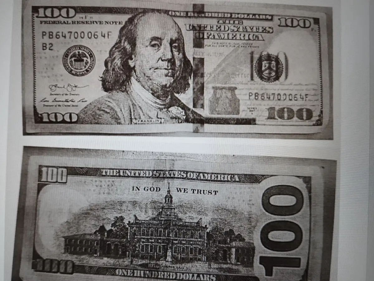 Фальшивая купюра на день рождения от отца