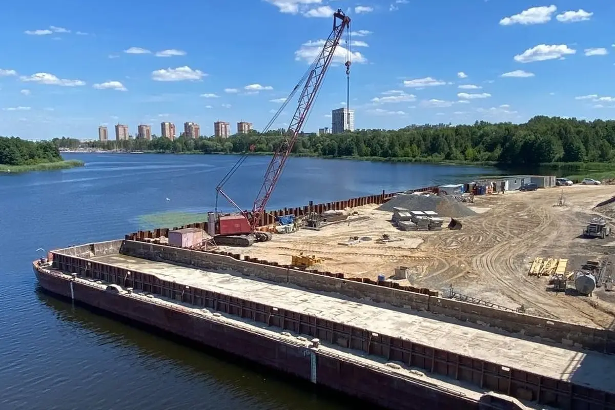 Судоходство в районе моста на Б.Шевченко ограничено до конца июня
