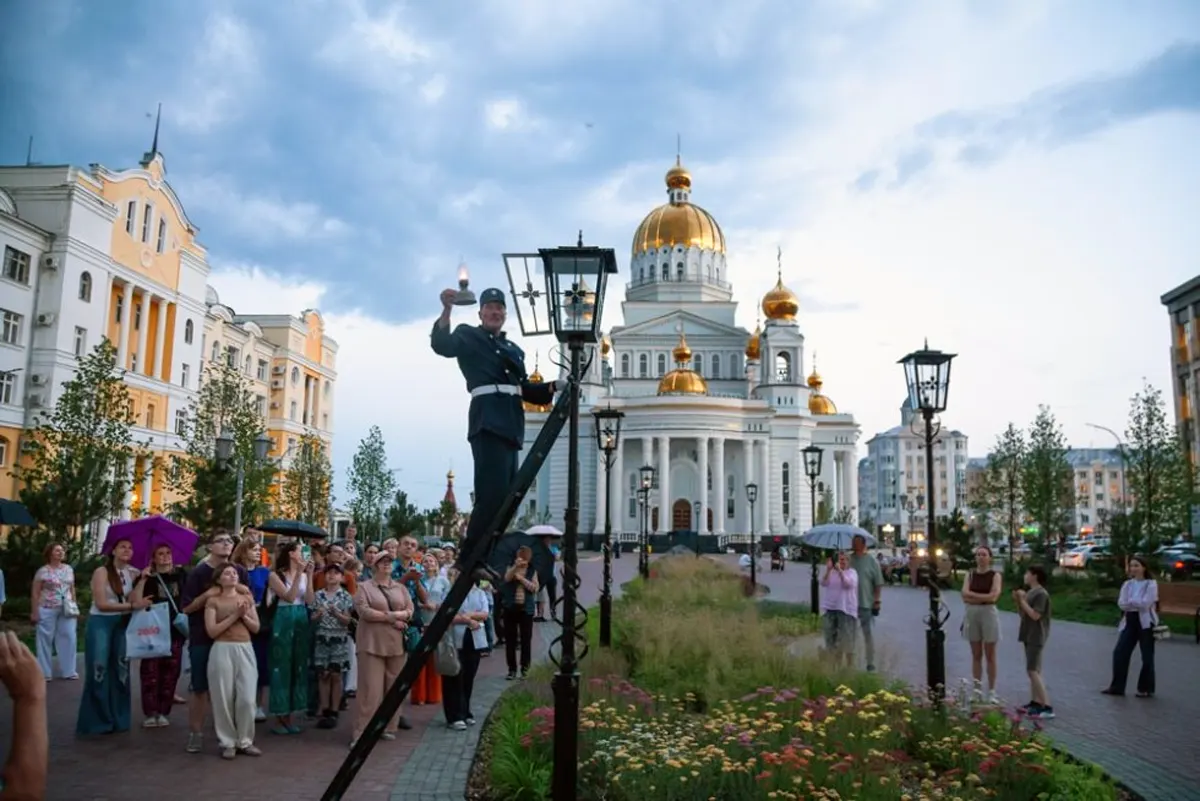 У фонарщика из Бреста появился коллега в российском Саранске