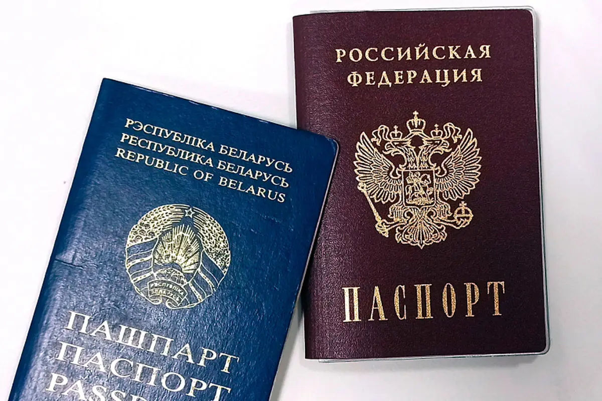 Россиянам скоро станет проще получать ПМЖ в Беларуси, а белорусам – в России