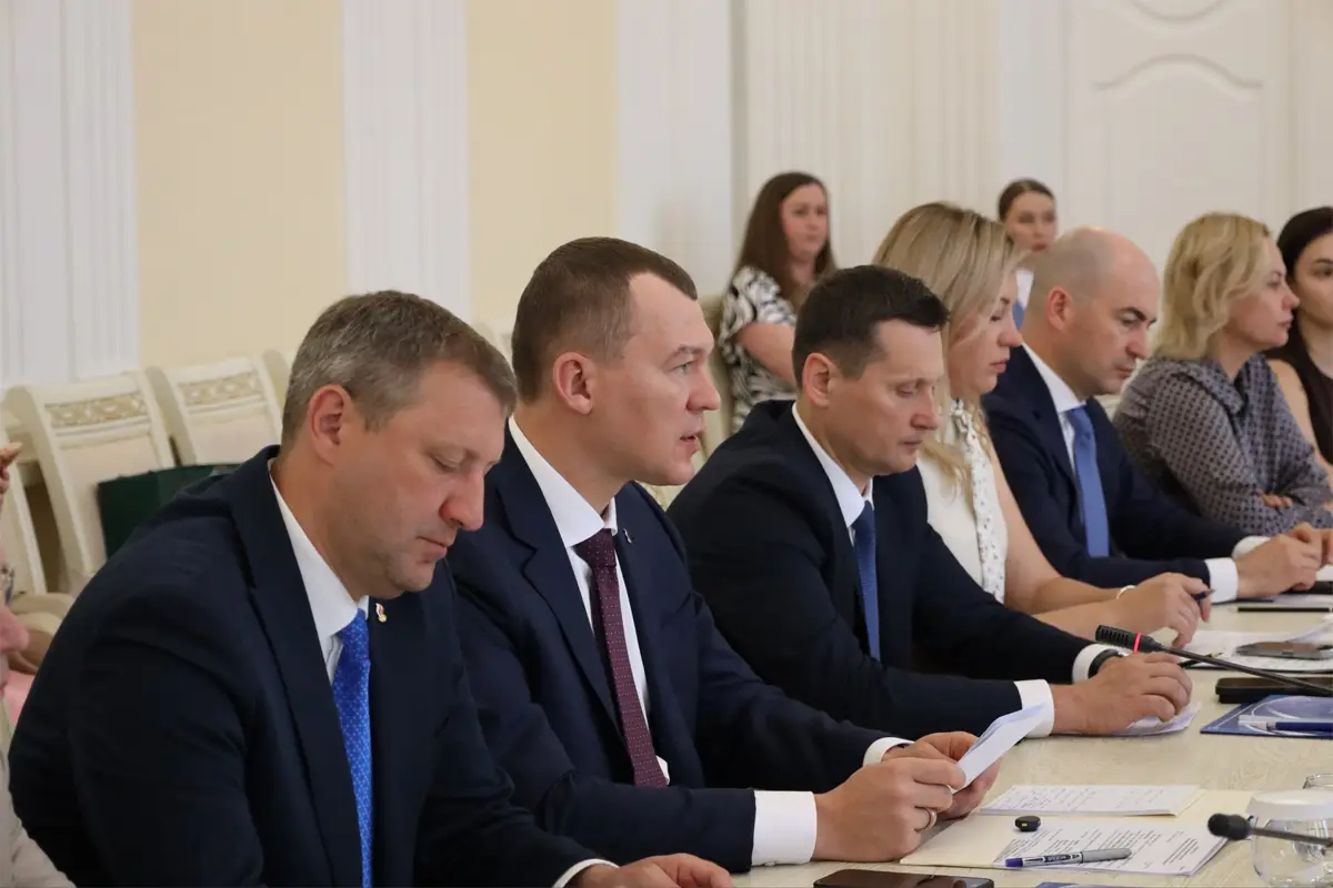 Совместное заседание коллегий спортивных ведомств Беларуси и России прошло в Бресте Совместное заседание коллегий спортивных ведомств Беларуси и России прошло в Бресте