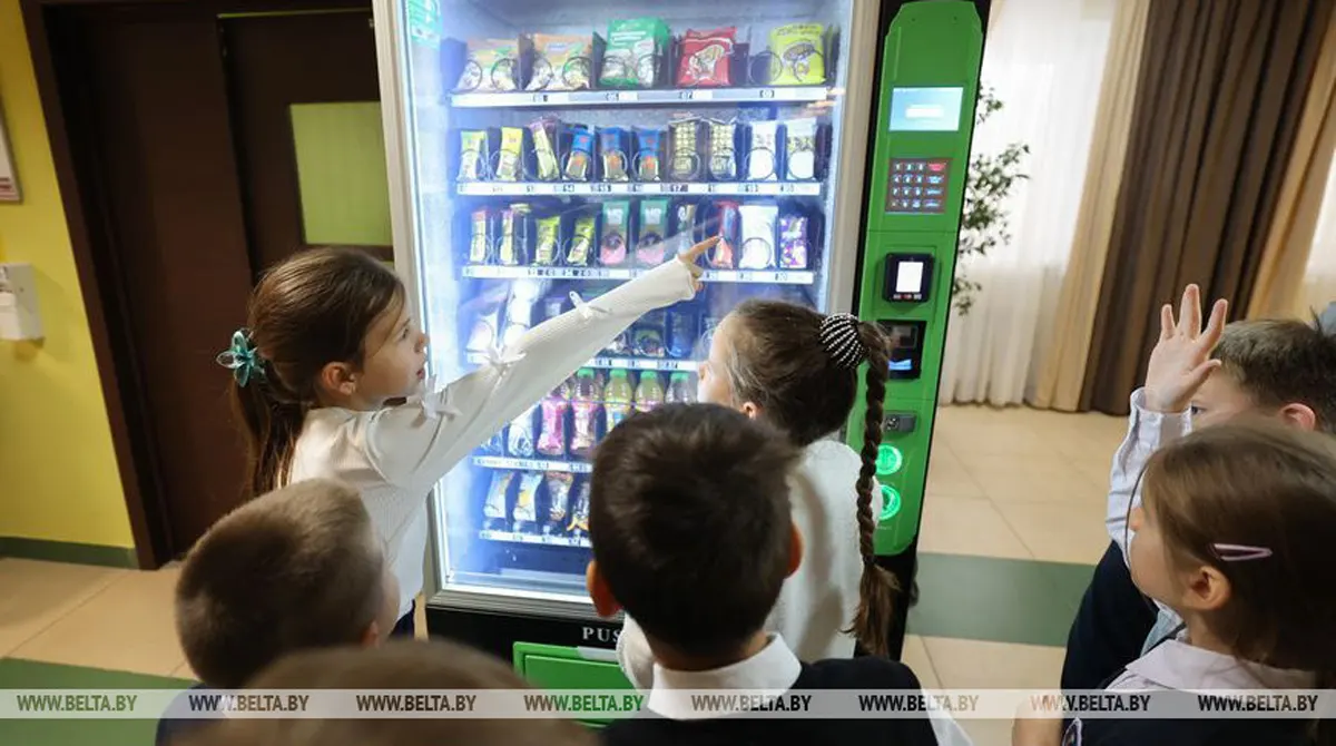 Какую еду школьник сможет купить в вендинговом аппарате?