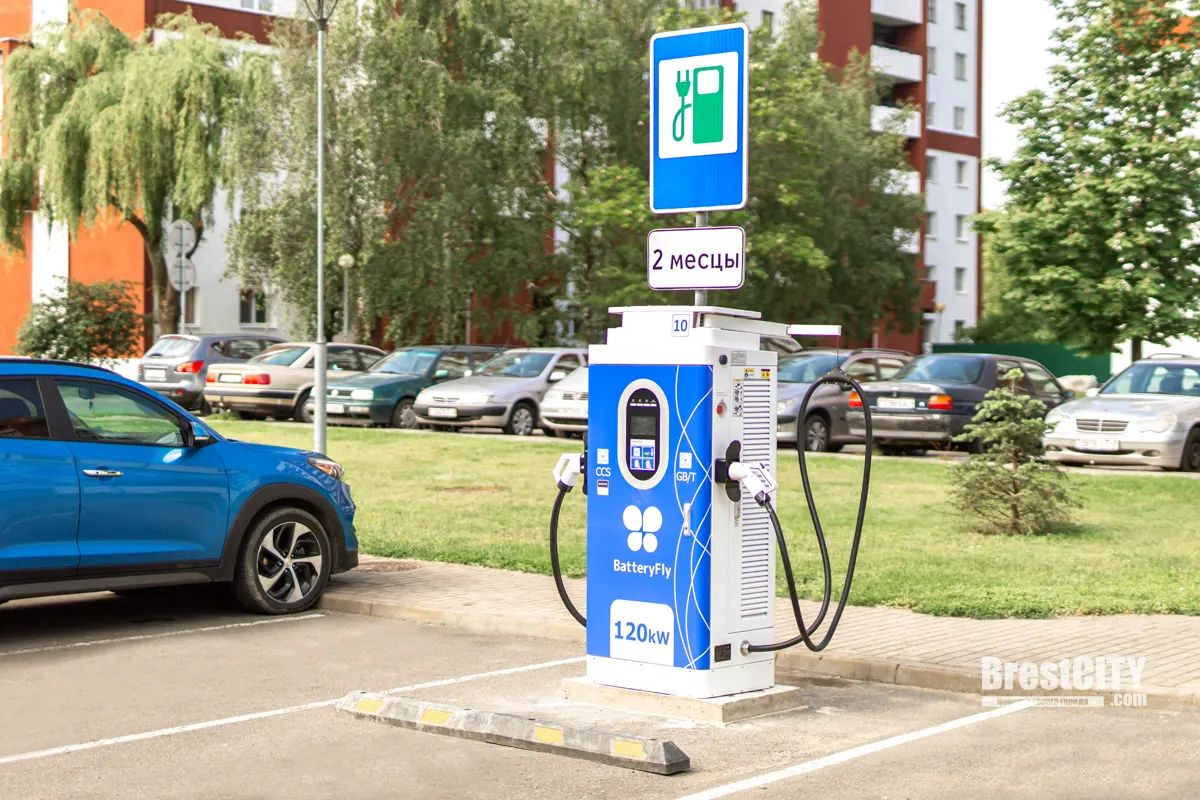 BatteryFly на свое 3 летие вернет 33% киловатт владельцам электромобилей