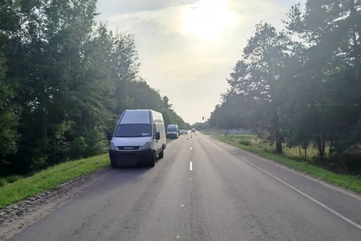 Бесправник на квадроцикле врезался в легковушку в Кобринском районе Бесправник на квадроцикле врезался в легковушку в Кобринском районе