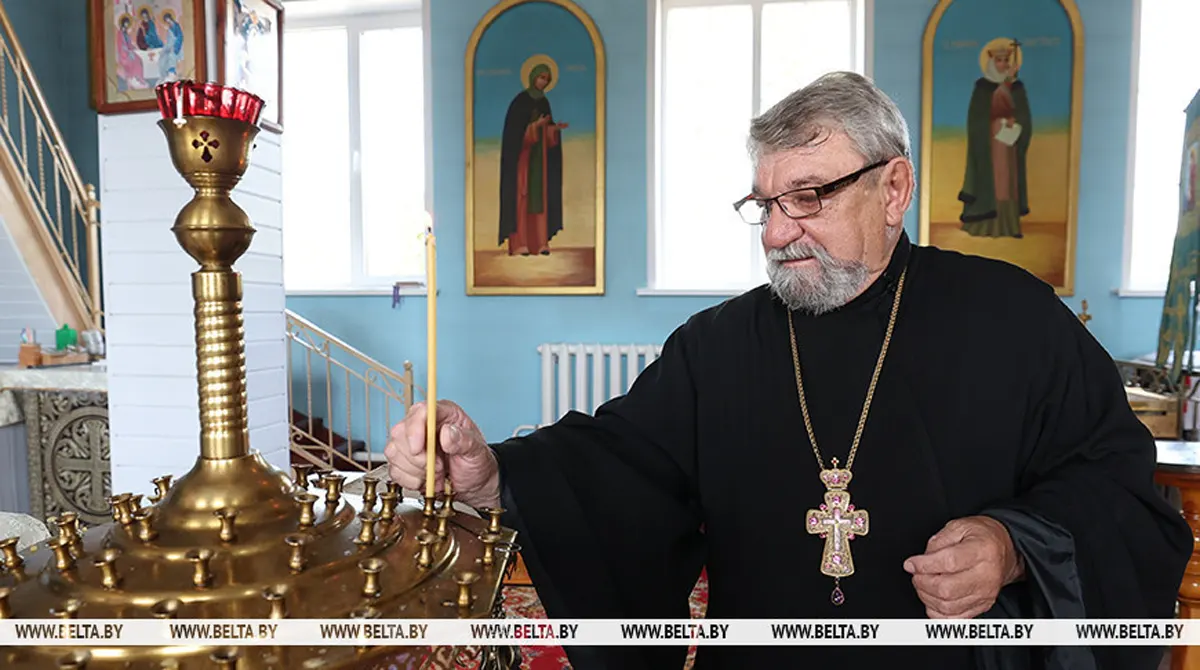 Как отец Николай ценой жизни спасал храм и людей под Брестом